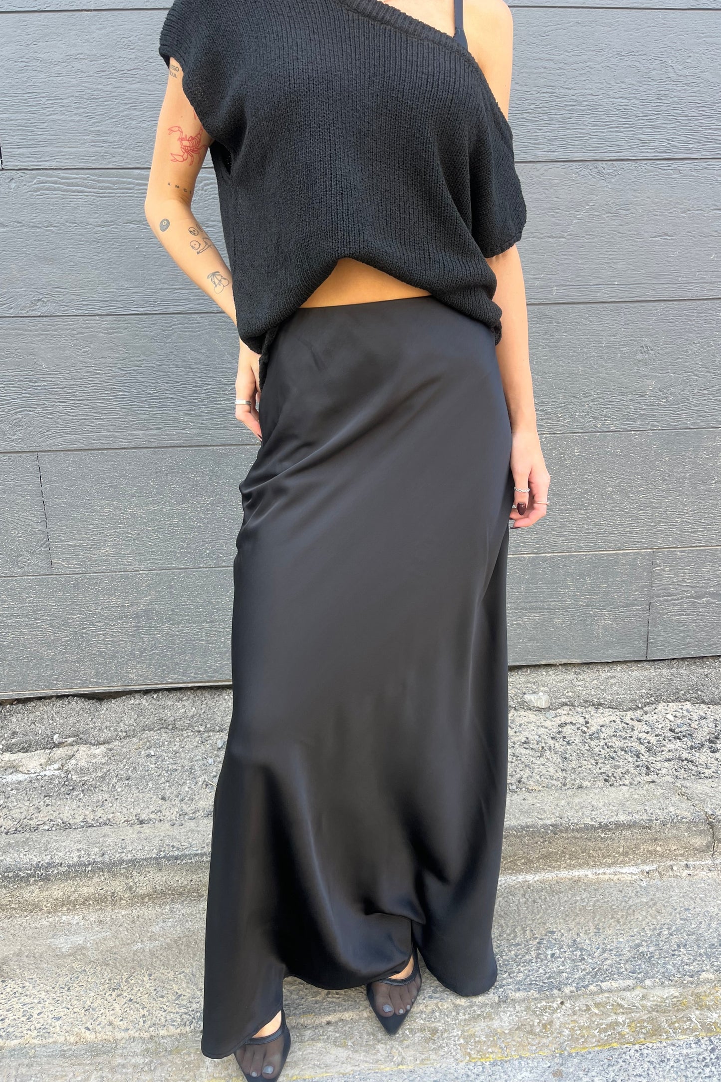 FRANKIE SATIN MAXI SKIRT