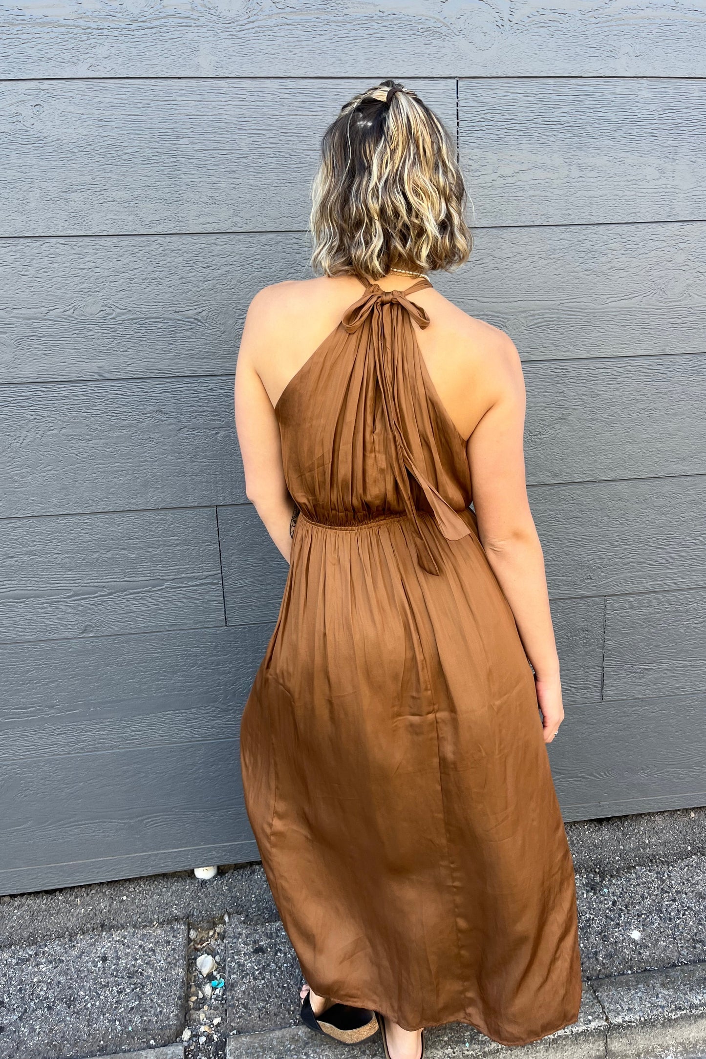 STATUS HALTER DRESS - Brown & Navy