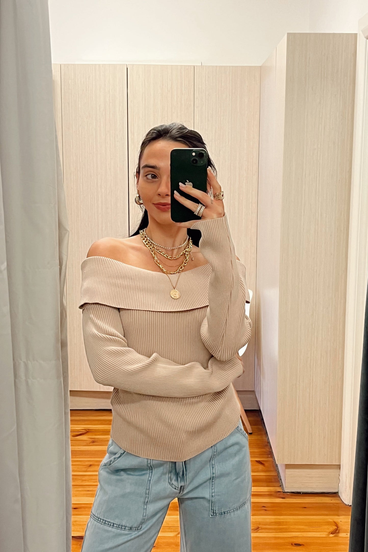 off shoulder long sleeve knit