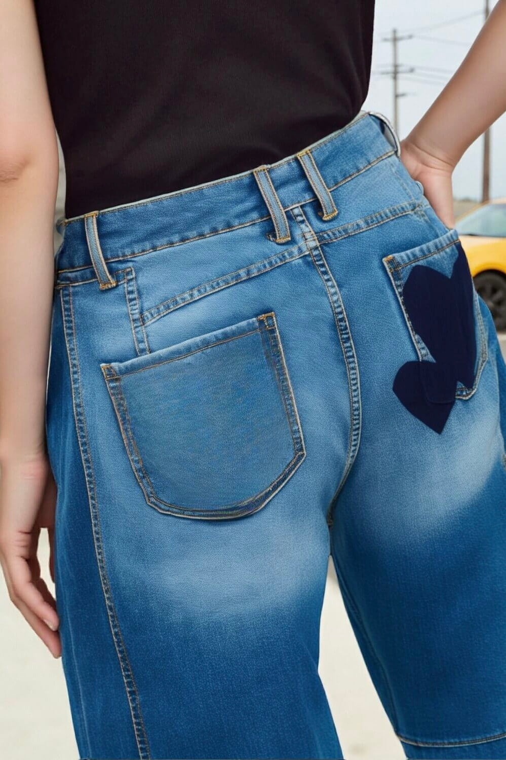 HEART BARREL JEANS