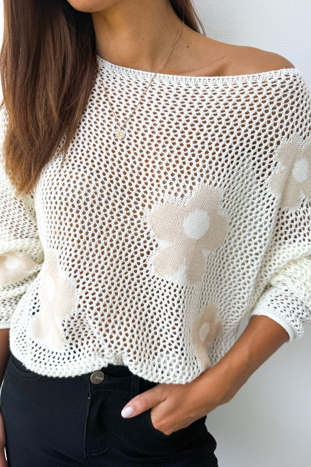 crochet knit with flowers