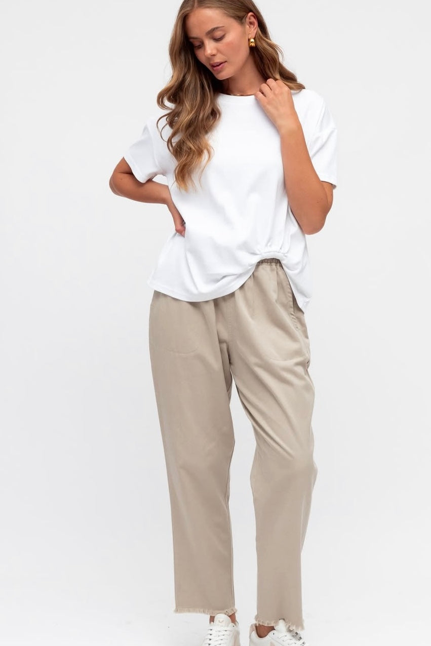 GLORIA TUCK TEE- Black & White