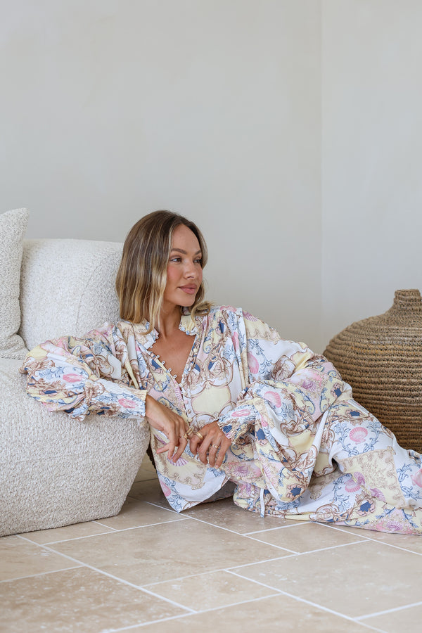 VERSAILLES DREAMS BLOUSE