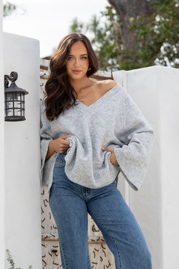 jatea the label high low v neck knit