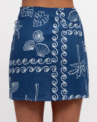 BRASILIA SHORT WRAP SKIRT