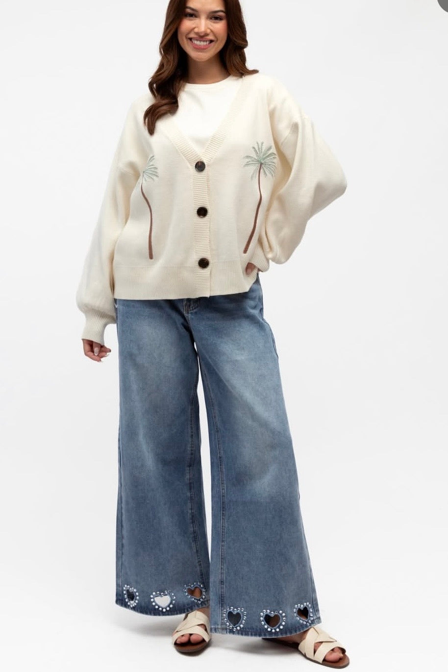 HEART EMBELLISHED JEAN