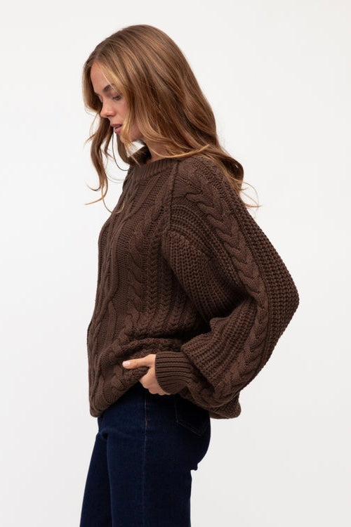 LOLA CABLE KNIT