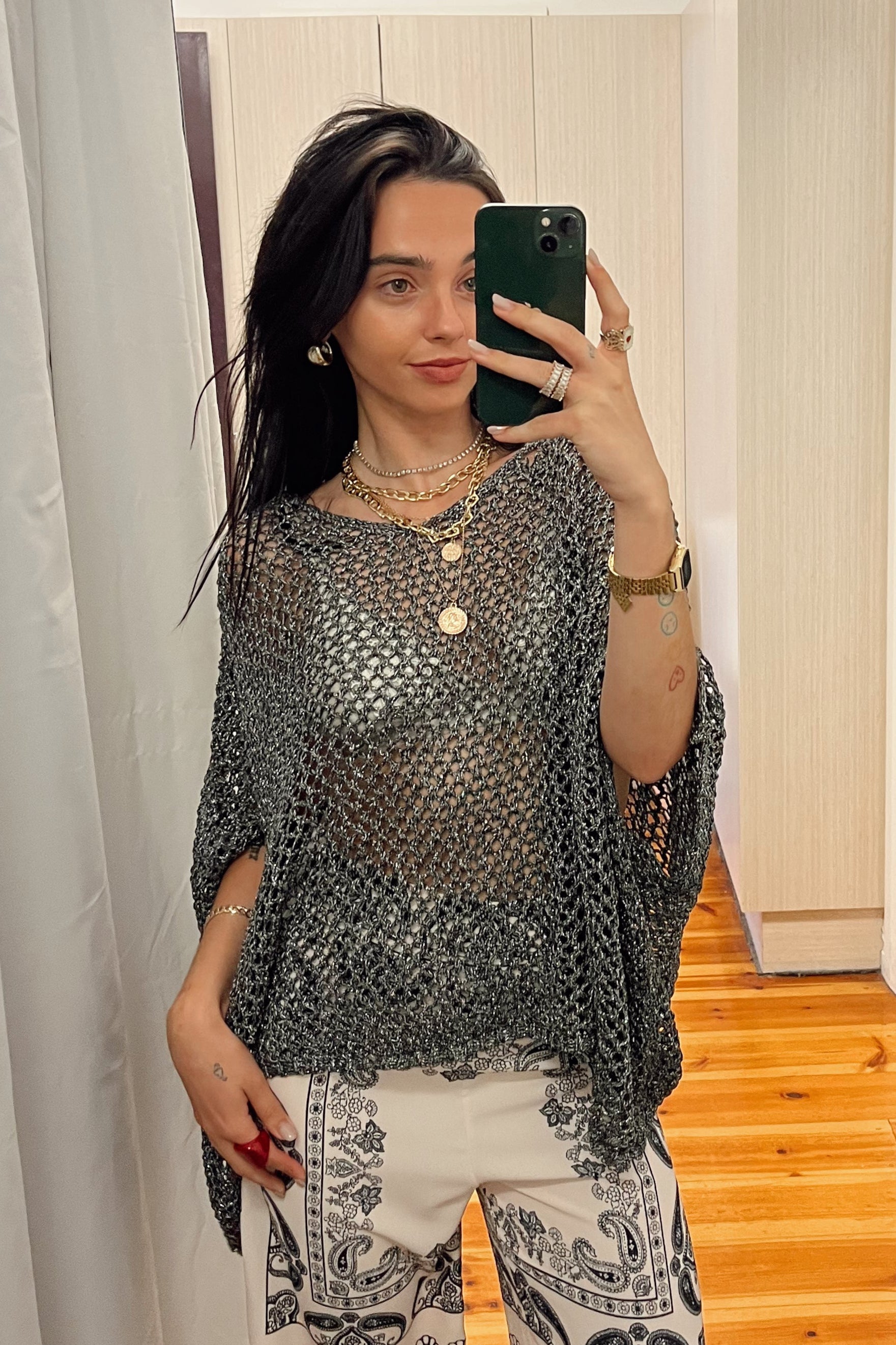 worthier the label hollow knit top