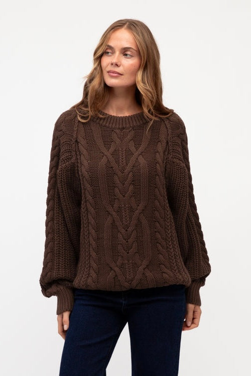 LOLA CABLE KNIT