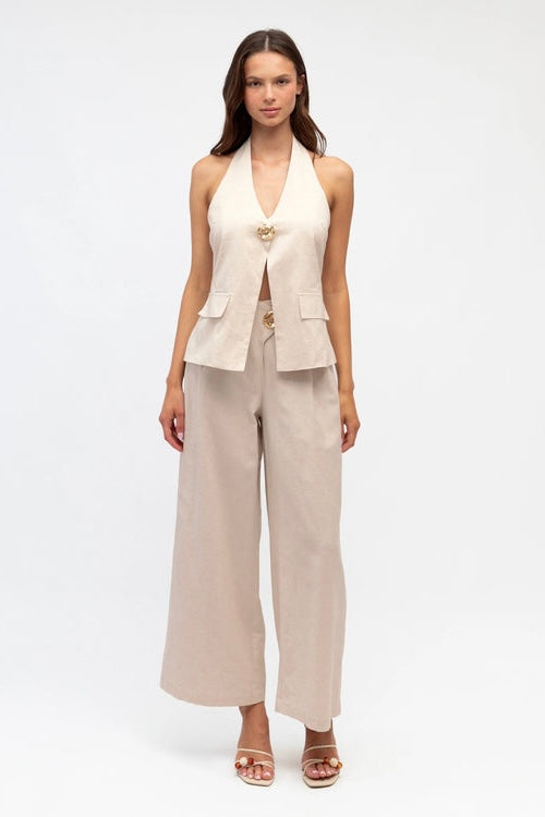 STATEMENT VEST