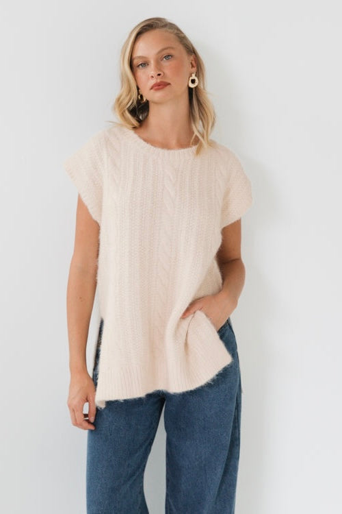 FIFI FLUFFY KNIT- Cream & Chocolate