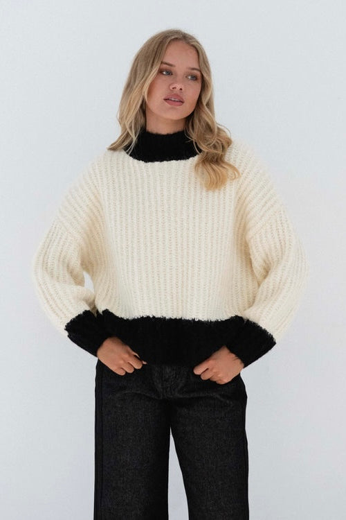 COZY JUMPER