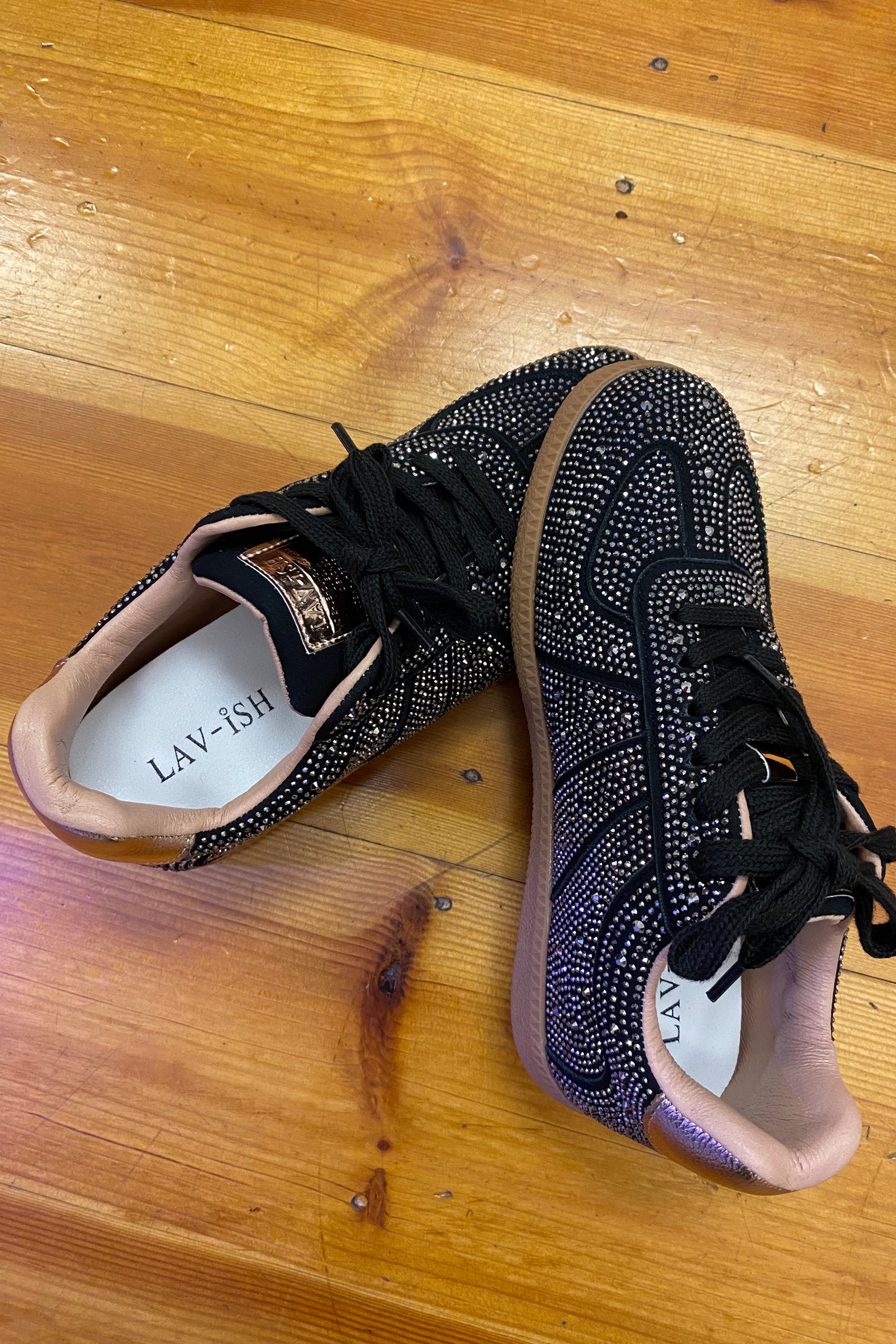 VELVET BLING SNEAKER- Tan & Black & Blue