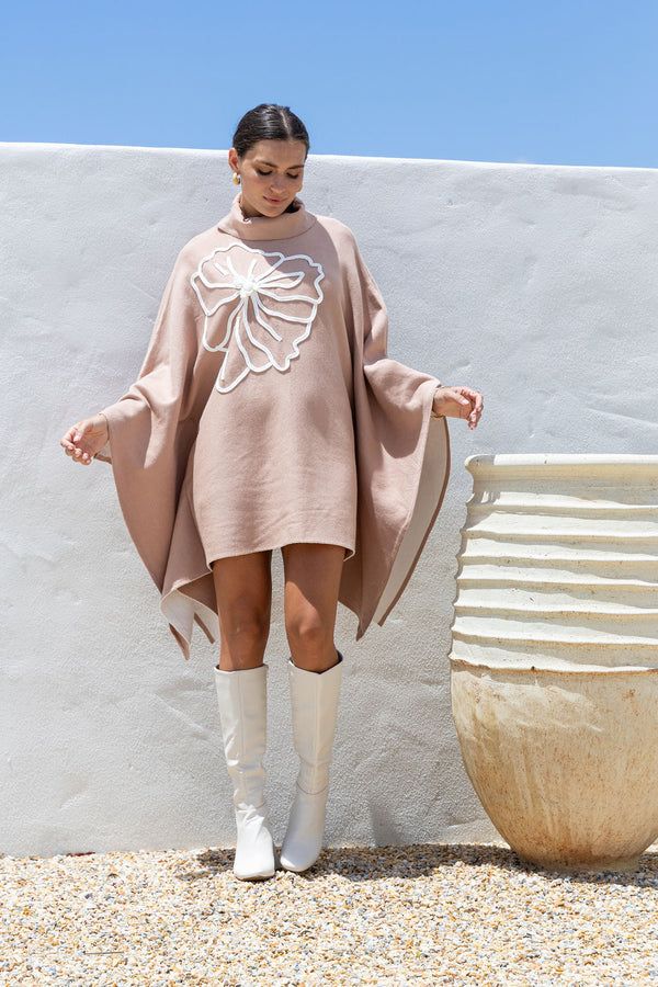 FIORE PONCHO- Black & Beige