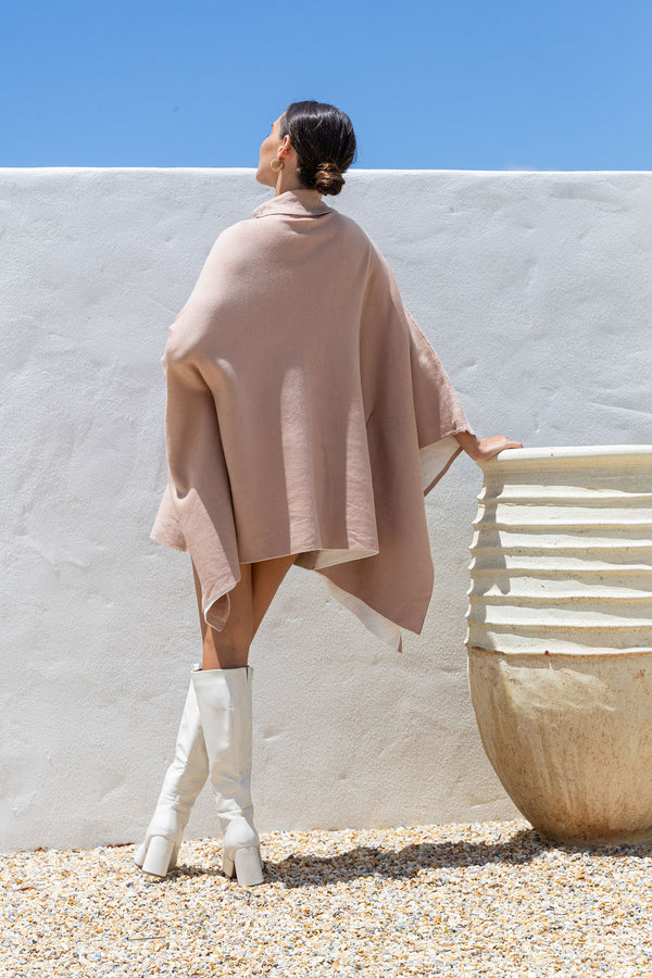 FIORE PONCHO- Black & Beige