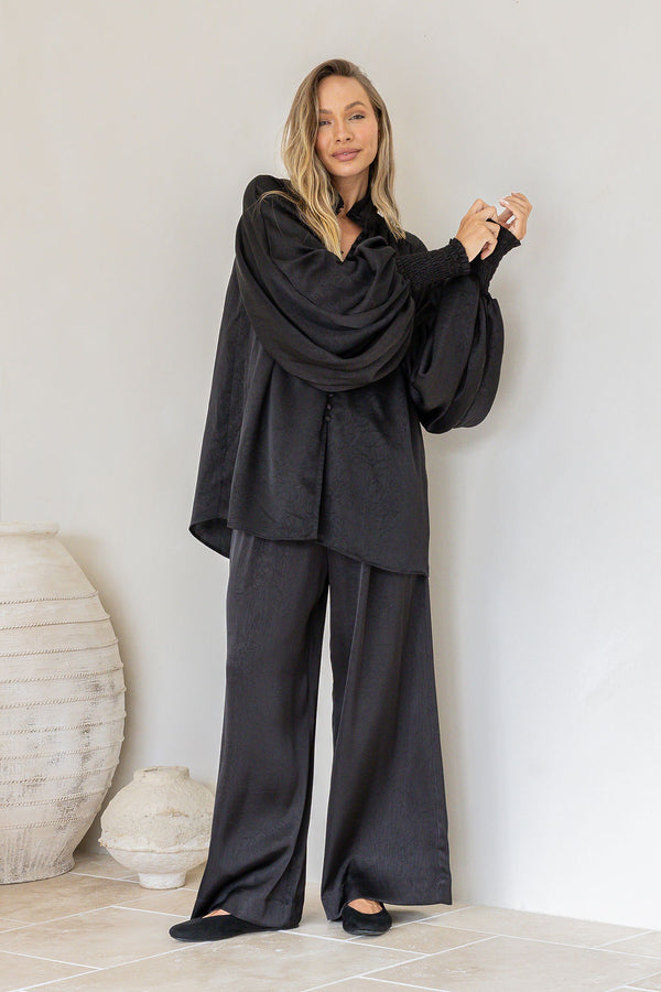 PORTOFINO LUXE DREAMS BLOUSE - Black & Coco