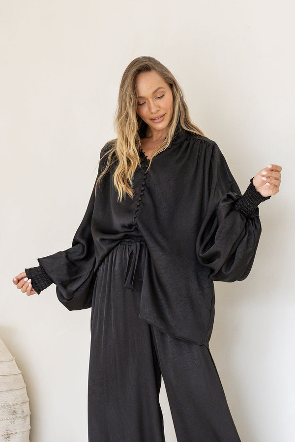 PORTOFINO LUXE DREAMS BLOUSE - Black & Coco