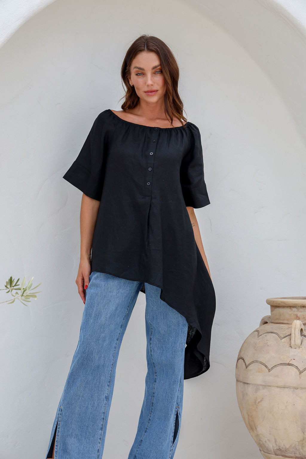 LEE LEE LINEN TOP -Black & White