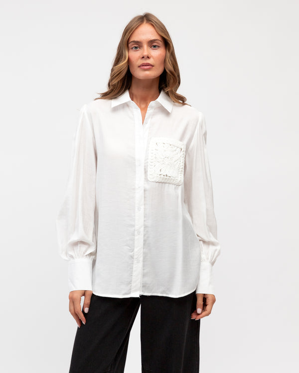 BLOOM STITCH SHIRT