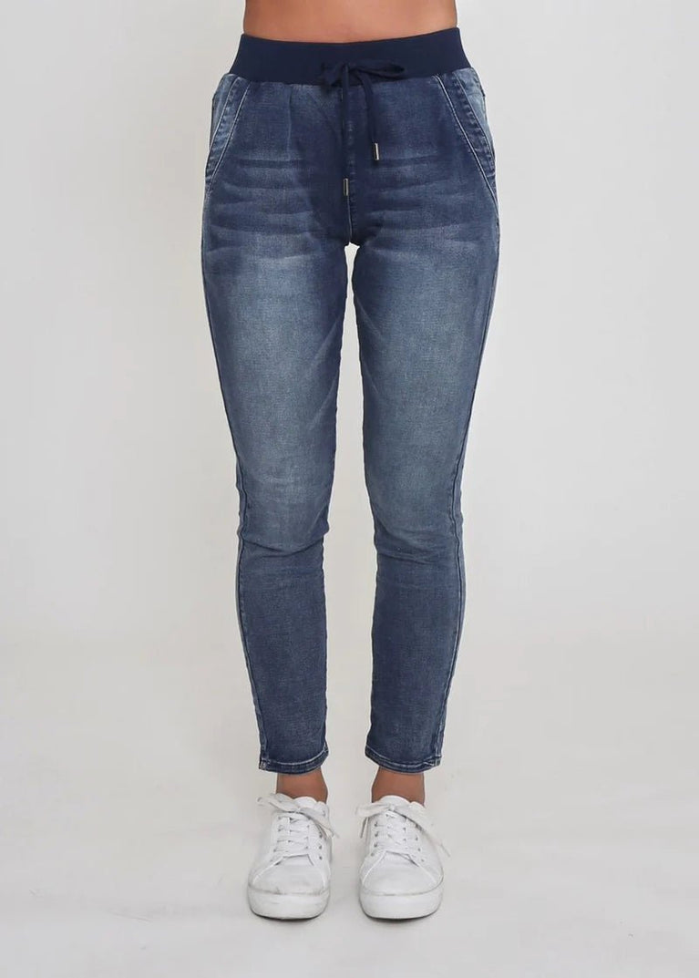 RILEY DENIM JOGGER