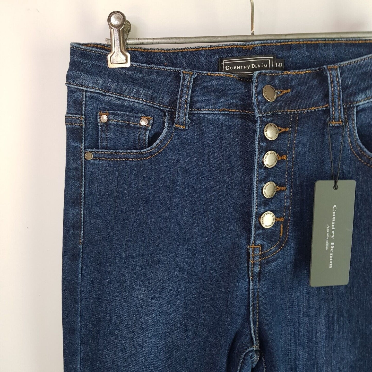 BUTTON FLY SKINNY JEAN