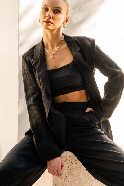 THE TONI CROP - Black & White